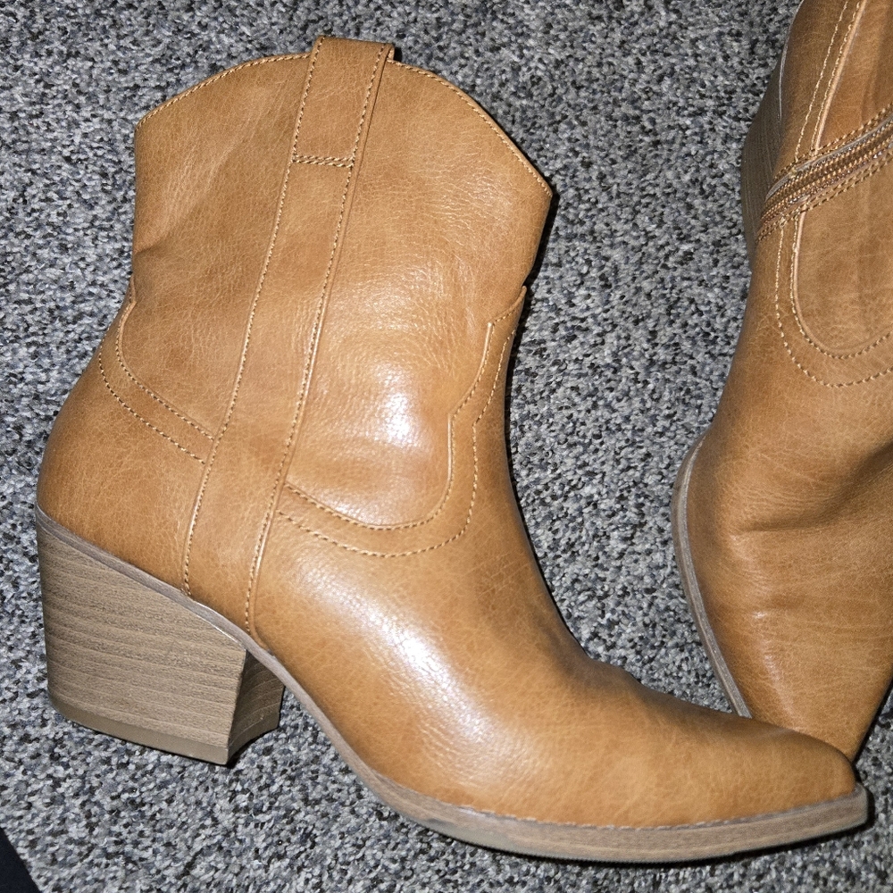Tan Ankle Cowboy Boots